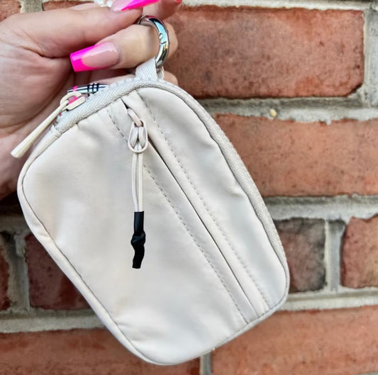 The Iris' Wallet image 0